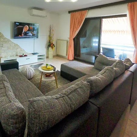 Excellence Apartamento Kršan